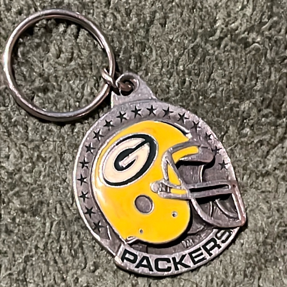 Green Bay Packers Key Fob - Vintage (1991) used, great shape